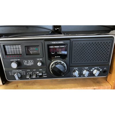 DX 300  Realistic Communicatie receiver
