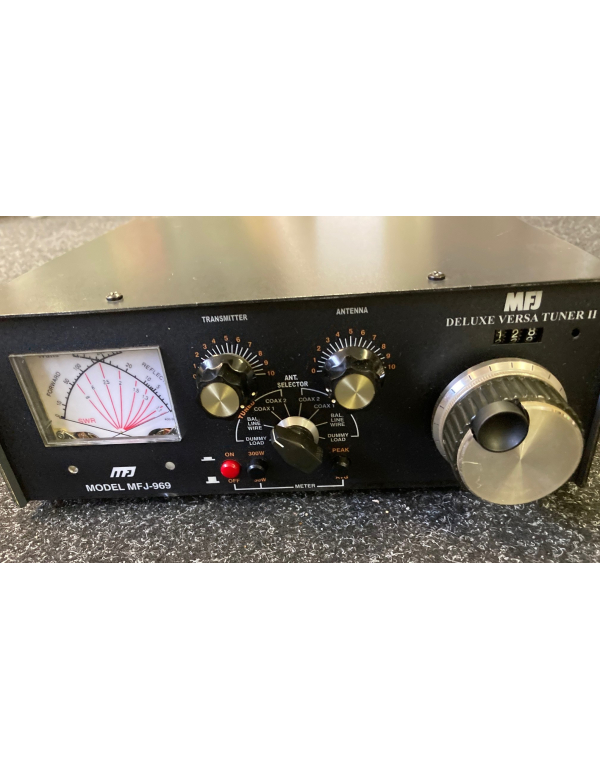 MFJ 969 Versa Tuner II met AirCore rolspoel.